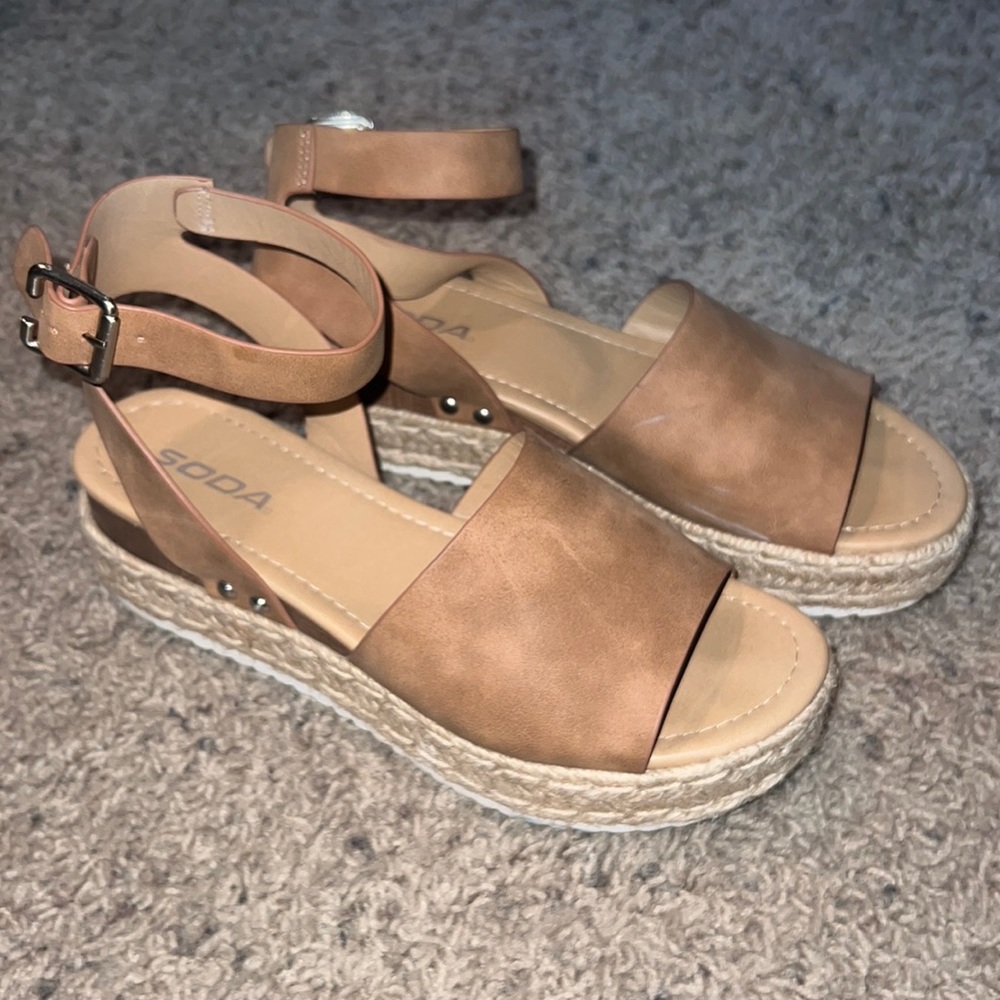 Tan Soda Open Toe Buckle Ankle Strap Espadrilles Flatform Wedge Sandal